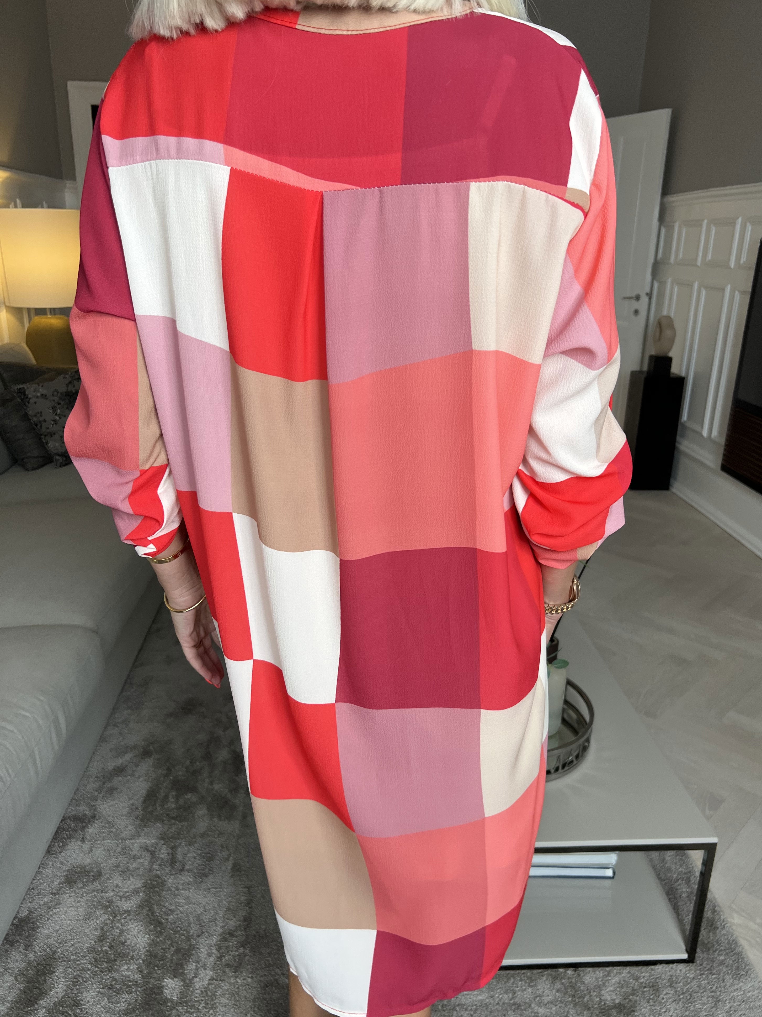 Vanesa Dress Check - Let og luftig kjole